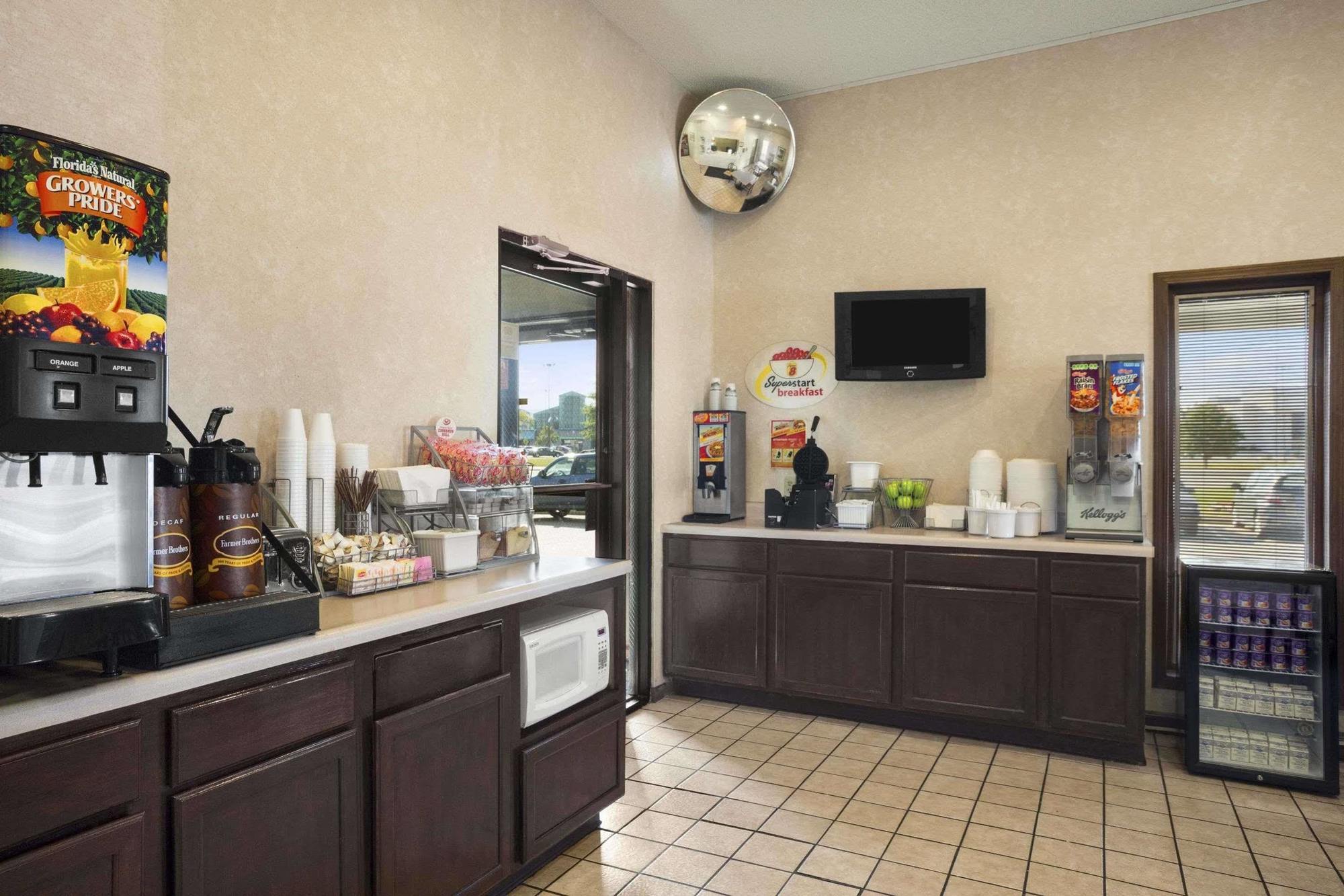 Super 8 By Wyndham Carbondale
