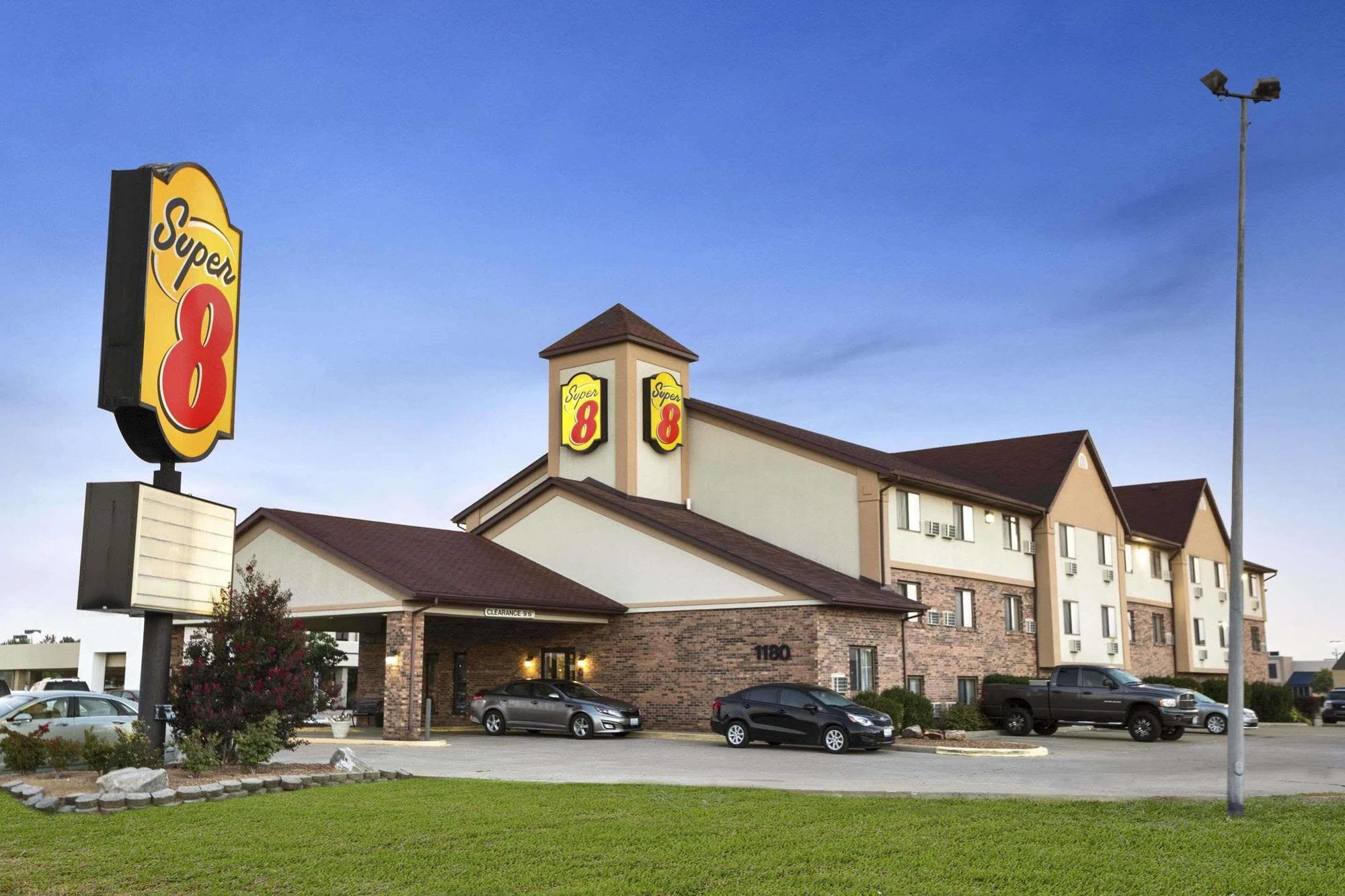 Super 8 By Wyndham 2*